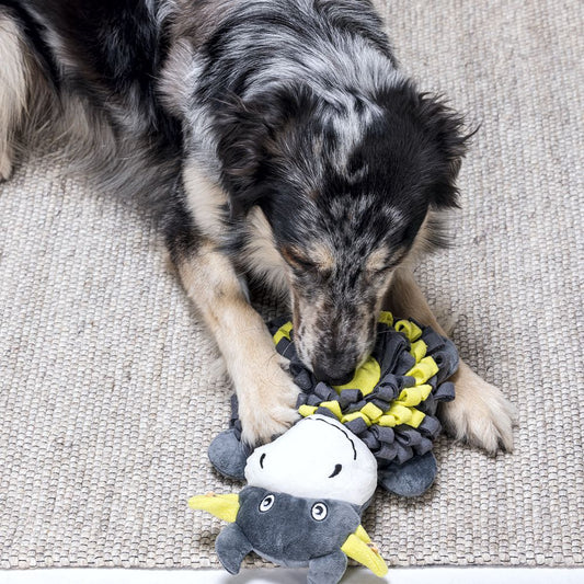 Beeztees Hide&Seek KUH - Snackspielzeug - Plüsch-Hundespielzeug Kuscheltier