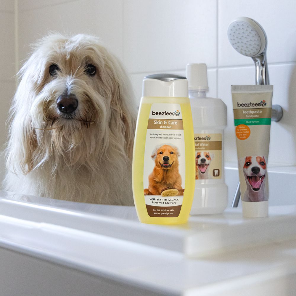 Beeztees Puppy Shampoo - mit Seidenproteinen - Welpen Hundeshampoo - 300 ml